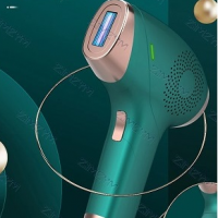 D18-1